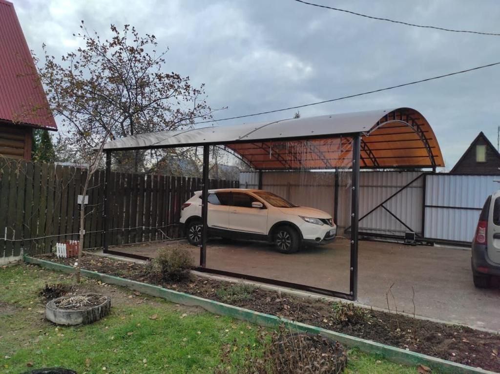Прозрачные шторы ПВХ для навеса под автомобиль в Данилове